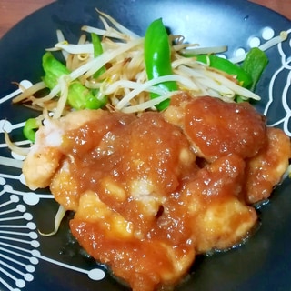 じゅわっと美味しい☆鶏肉の揚げ煮大根おろしソース